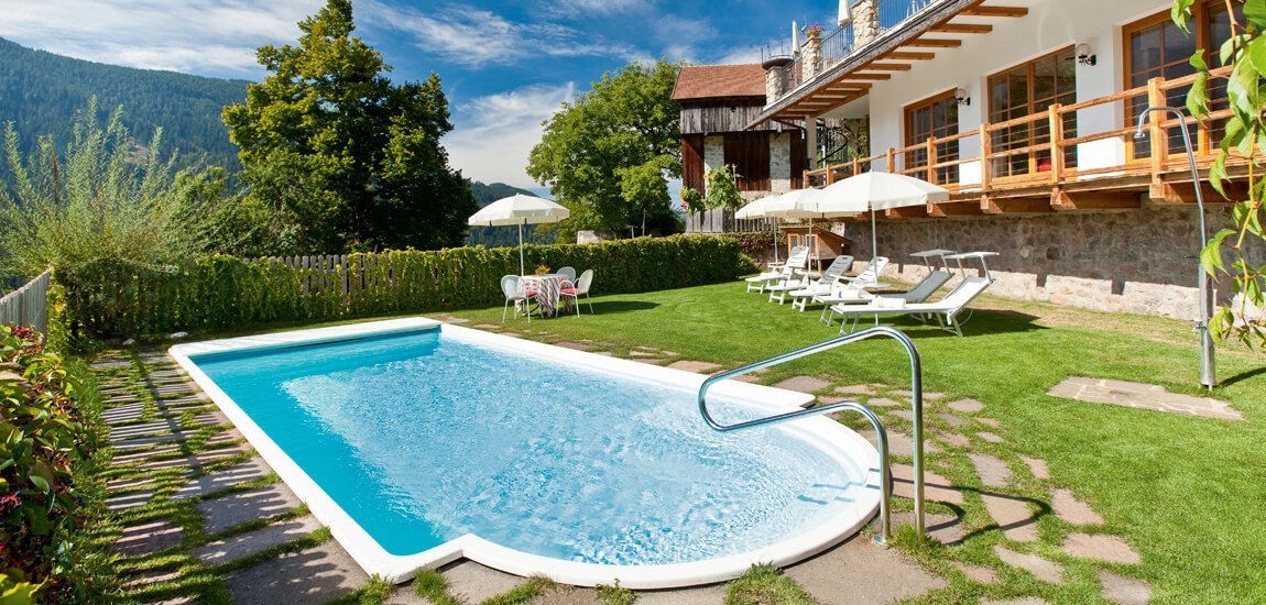 Looking for a hotel with pool in South Tyrol?