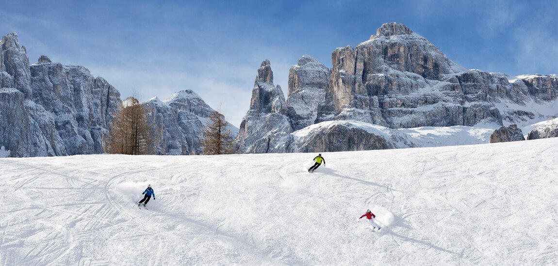 Ski tours in the Dolomites off the hustle and bustle of the slopes