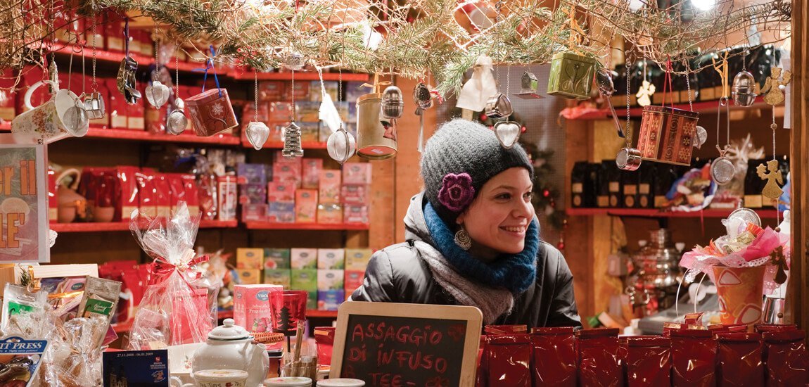 In a Christmas holiday in South Tyrol you can visit romantic Christmas markets